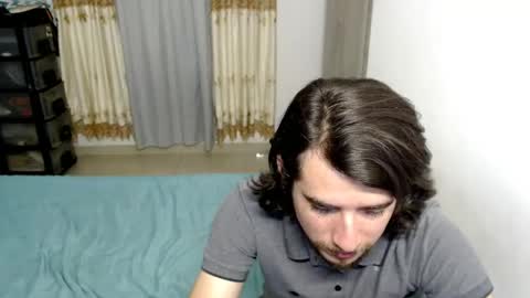 Snapshot of myke_xxx chatting on May 2026 01:35:02 AM mike online show from May 2026 01:35:02 AM