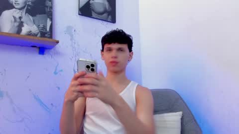 Mykel   online show from October 2025 03:01:02 PM