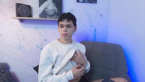 Mykel   online show from November 2025 02:17:01 PM