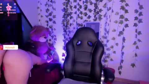 Myla  online show from October 2025 11:51:02 AM