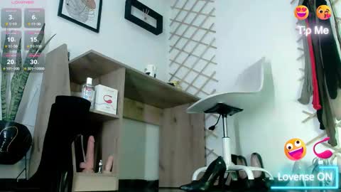 myla sarah1 online show from November 2025 09:32:01 PM