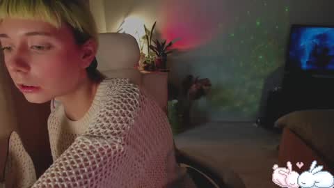 MylaFlores online show from December 2024 07:33:02 AM