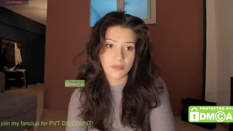 hey its Mel online show from December 2024 10:12:02 AM