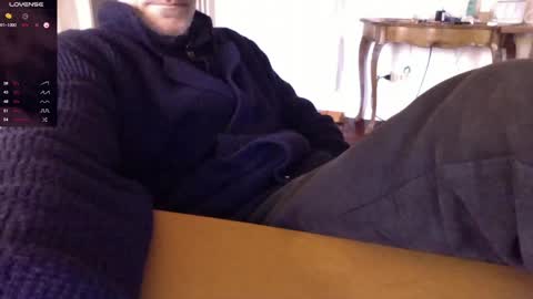 Bi sexy guy lovense hush is on private is open or password show tip if you like. online show from January 2025 07:44:02 AM