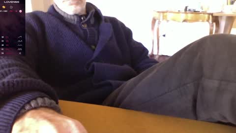 Bi sexy guy lovense hush is on private is open or password show tip if you like. online show from January 2025 08:32:02 AM