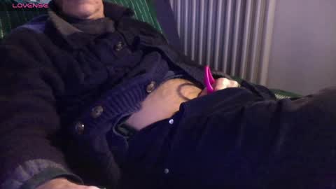 Bi sexy guy lovense hush is on private is open or password show tip if you like. online show from February 2025 04:25:02 PM