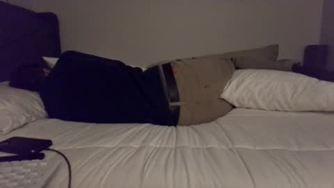 Felt like showing off online show from November 2025 09:58:01 PM