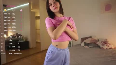 Greta online show from October 2025 04:02:01 PM