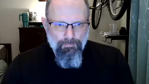 Just hanging out - No pressure online show from March 2026 05:11:01 AM