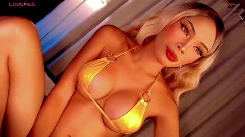 Olivia online show from March 2025 05:54:01 AM