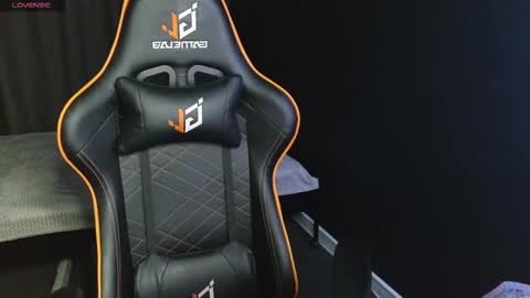 mystery_mary online show from November 2025 11:35:01 AM