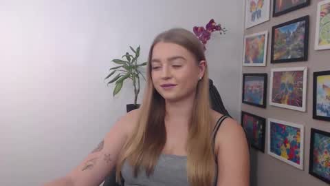 Erica online show from December 2024 12:51:02 PM