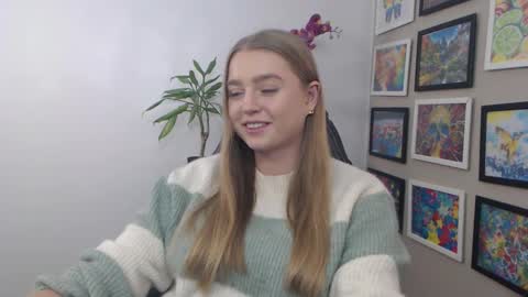 Erica online show from December 2024 08:50:02 PM