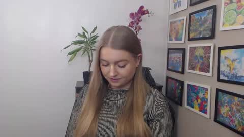 Erica online show from January 2025 04:49:02 PM