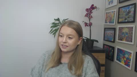 Erica online show from February 2026 02:02:02 PM