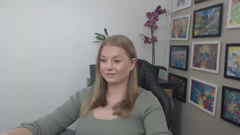 Erica online show from April 2026 08:30:01 AM