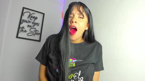 Elena online show from January 2025 06:17:01 AM