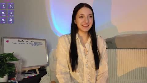 Snapshot of mysthush chatting on November 2025 05:39:01 PM Mia online show from November 2025 05:39:01 PM