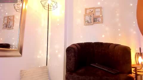 Snapshot of mystic_carito chatting on November 2025 09:04:01 PM mystic carito online show from November 2025 09:04:01 PM