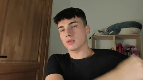 Evan Brown online show from October 2025 12:36:01 AM