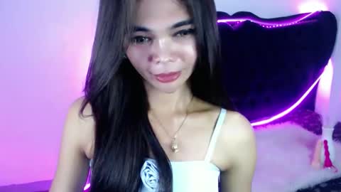 Snapshot of mysticofcum22 chatting on December 2025 06:04:01 PM Krestine online show from December 2025 06:04:01 PM