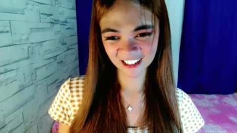 Snapshot of mysticofcum22 chatting on May 2026 01:45:01 AM Krestine online show from May 2026 01:45:01 AM