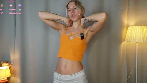 Snapshot of myviolet_rush chatting on June 2026 07:25:01 PM Olivia or just olive online show from June 2026 07:25:01 PM