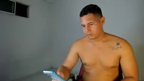 Snapshot of mz_david chatting on October 2025 11:50:01 PM mz_david online show from October 2025 11:50:01 PM