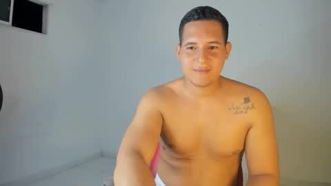 Snapshot of mz_david chatting on October 2025 11:49:01 PM mz_david online show from October 2025 11:49:01 PM