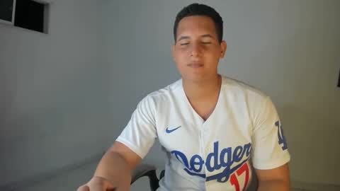 Snapshot of mz_david chatting on November 2025 11:07:02 PM mz_david online show from November 2025 11:07:02 PM