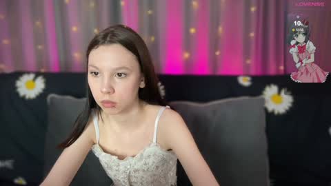 Vanessa and Julia  online show from January 2025 07:31:01 PM