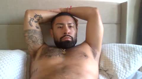 nacho25dc online show from October 2025 09:02:01 PM