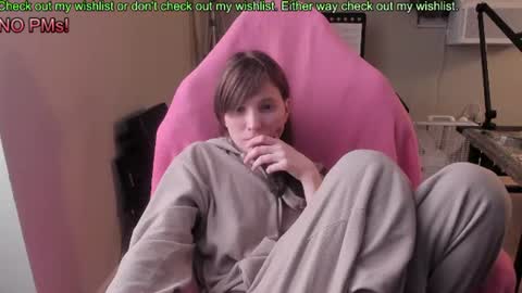 Natalie Marlo online show from July 2026 07:02:02 AM