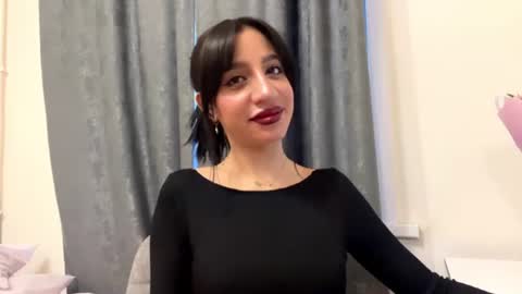 Snapshot of nadinevanni chatting on June 2026 02:34:01 PM Leya online show from June 2026 02:34:01 PM