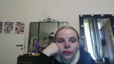 Snapshot of nadyagt chatting on March 2026 09:13:01 AM nadyagt online show from March 2026 09:13:01 AM