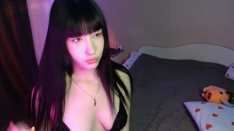 Snapshot of naemiblush chatting on October 2025 11:22:02 AM Naemi online show from October 2025 11:22:02 AM