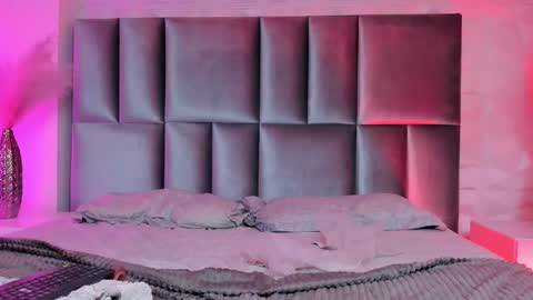 Snapshot of naeniademon_ chatting on February 2026 06:40:02 AM Naenia online show from February 2026 06:40:02 AM