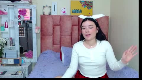 nahia cute     only   online show from December 2024 05:11:02 PM