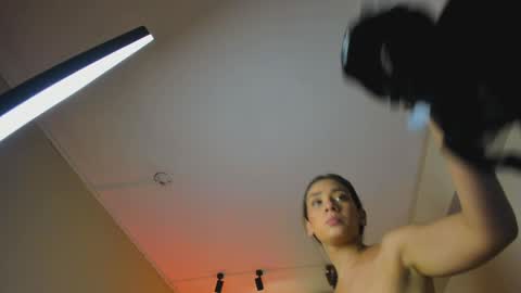 Snapshot of nahimithompson chatting on May 2026 07:20:02 PM Nahimi online show from May 2026 07:20:02 PM