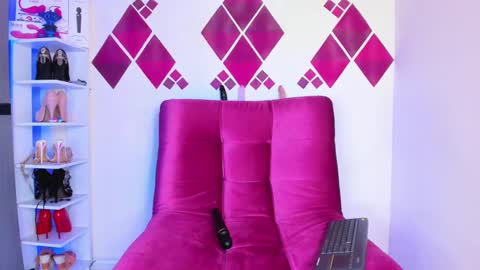 Nahla online show from February 2025 10:43:02 PM