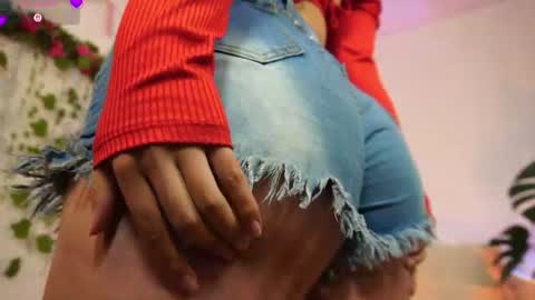 Snapshot of naho_4269 chatting on August 2026 12:25:01 AM Naho Sigueme en mis Redes Sociales Follow me on my social networks online show from August 2026 12:25:01 AM