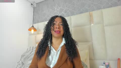 Nahomi Dominique online show from July 2026 12:53:01 PM