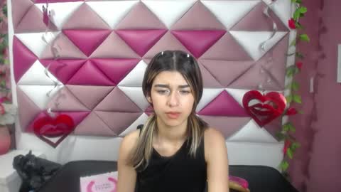 NahomiConnorr online show from January 2025 09:31:02 PM