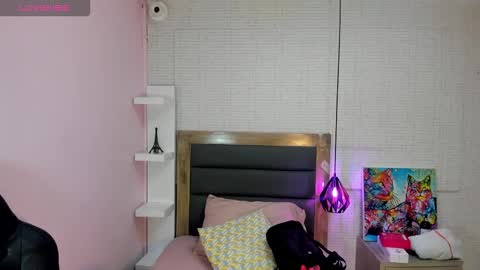   SHELBY   online show from November 2025 12:19:02 PM