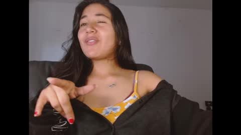 Snapshot of nahomy_rain chatting on February 2026 01:43:01 PM online show from February 2026 01:43:01 PM