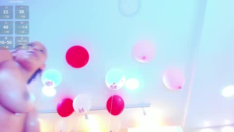 Nahomy online show from February 2025 01:23:02 AM