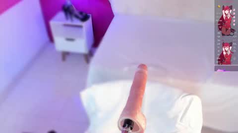 Nahomy Roberts online show from February 2025 01:17:02 PM