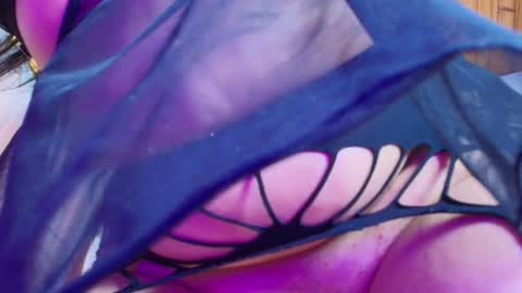 Snapshot of naia_x chatting on September 2025 08:09:02 PM Naia x online show from September 2025 08:09:02 PM