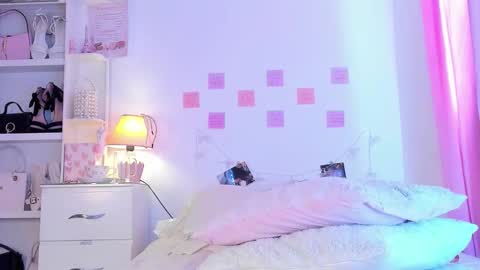 Snapshot of naissha chatting on March 2026 01:38:02 PM Naissha online show from March 2026 01:38:02 PM