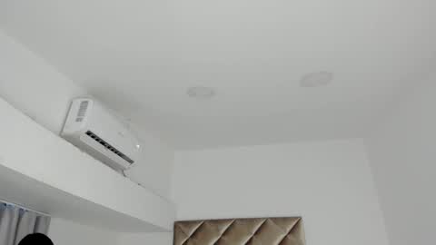 Snapshot of nakamura_san chatting on December 2024 11:44:01 AM INSTAGRAM m2221 online show from December 2024 11:44:01 AM